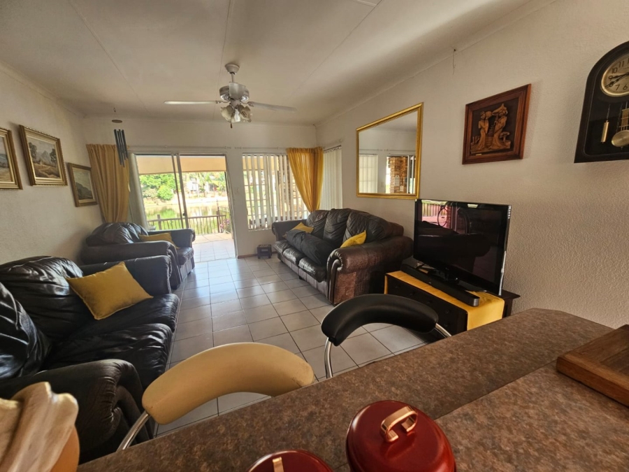 3 Bedroom Property for Sale in Safari Gardens North West